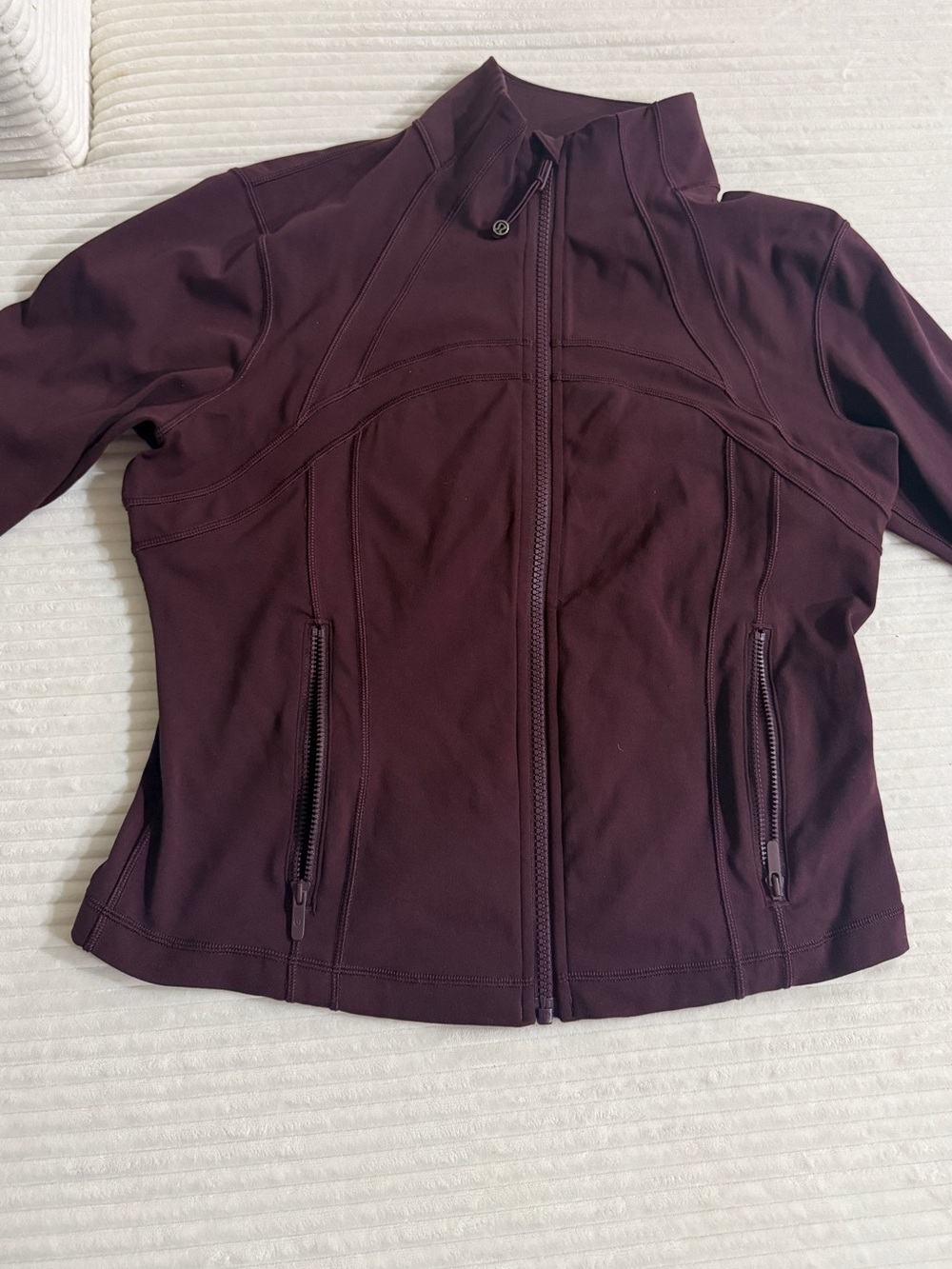 Lululemon Define Cropped Jacket Nulu in Goodnight Plum, size 12